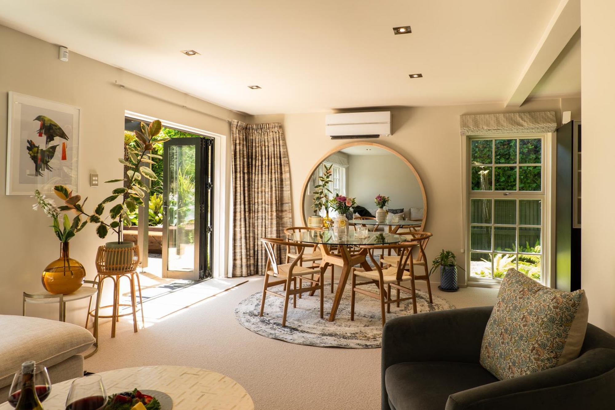 Luxurious Central City Living Christchurch Exterior foto